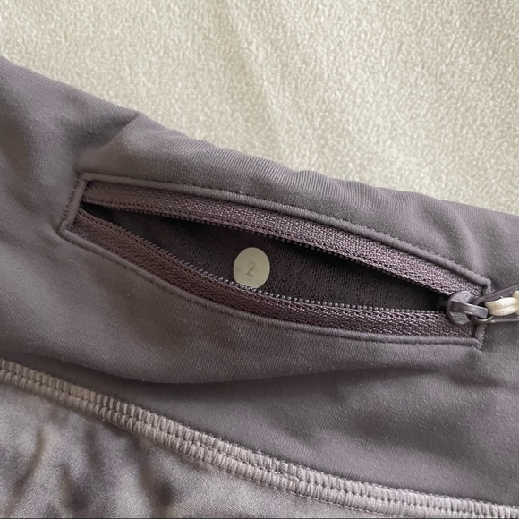 Lululemon Grey Patterned Speed Shorts - Picture 7 of 8